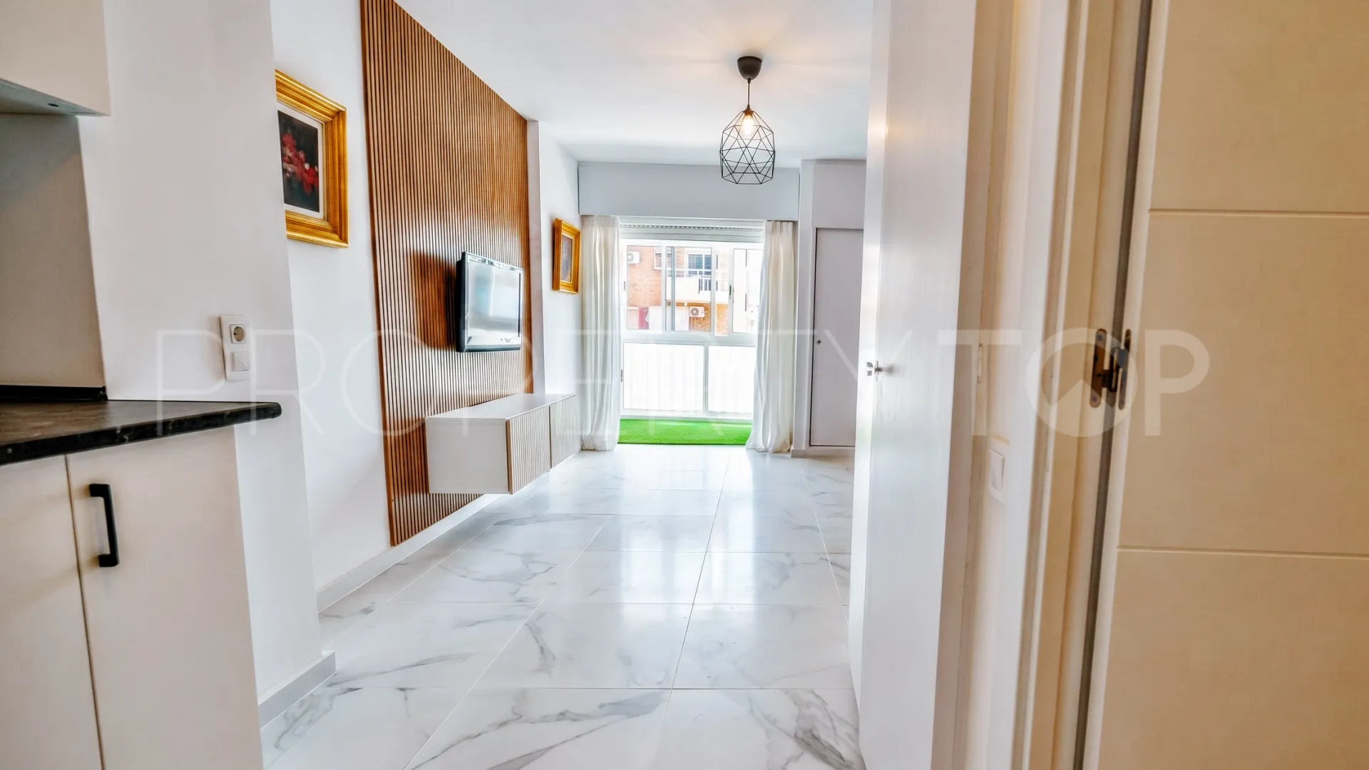 Se vende estudio en Arroyo de la Miel