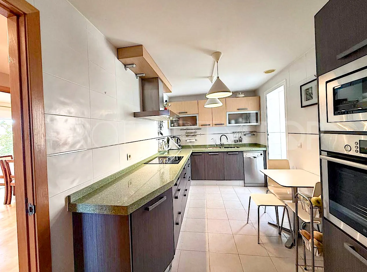 For sale Torremolinos penthouse with 4 bedrooms