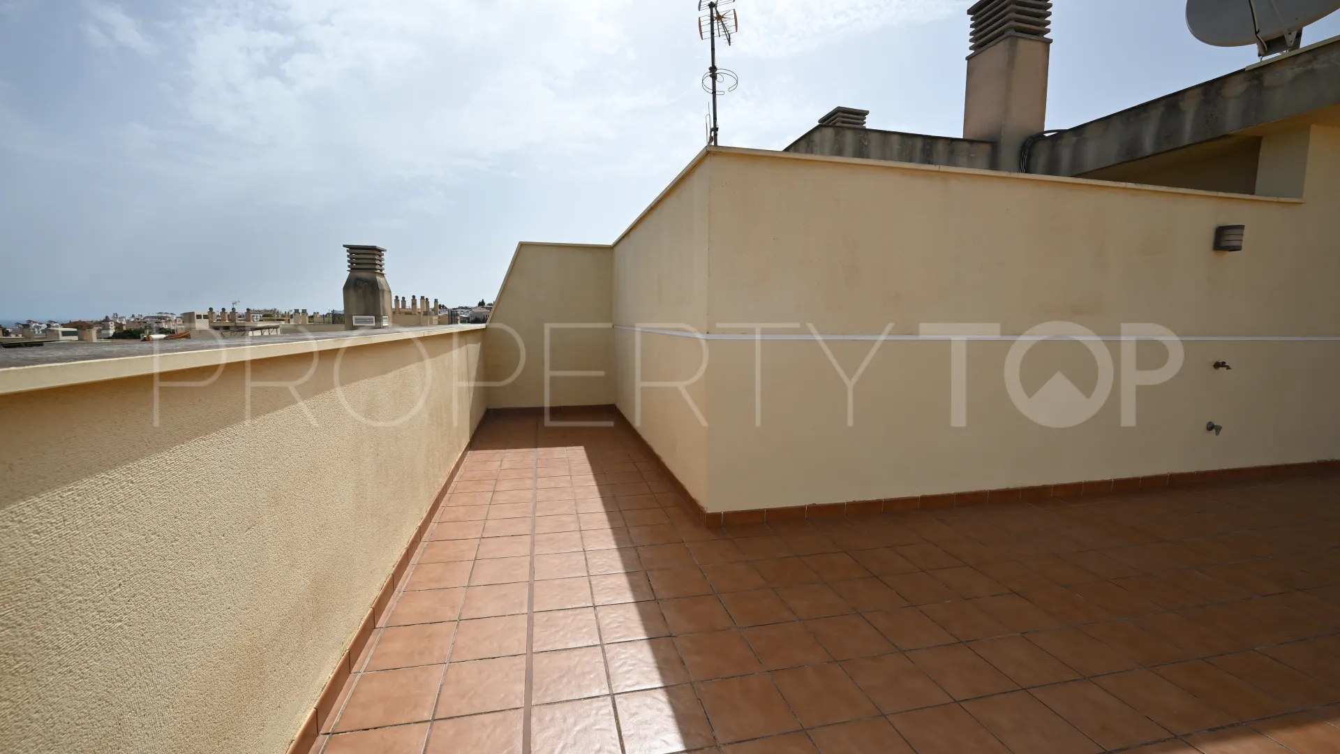 For sale Torremolinos penthouse with 4 bedrooms