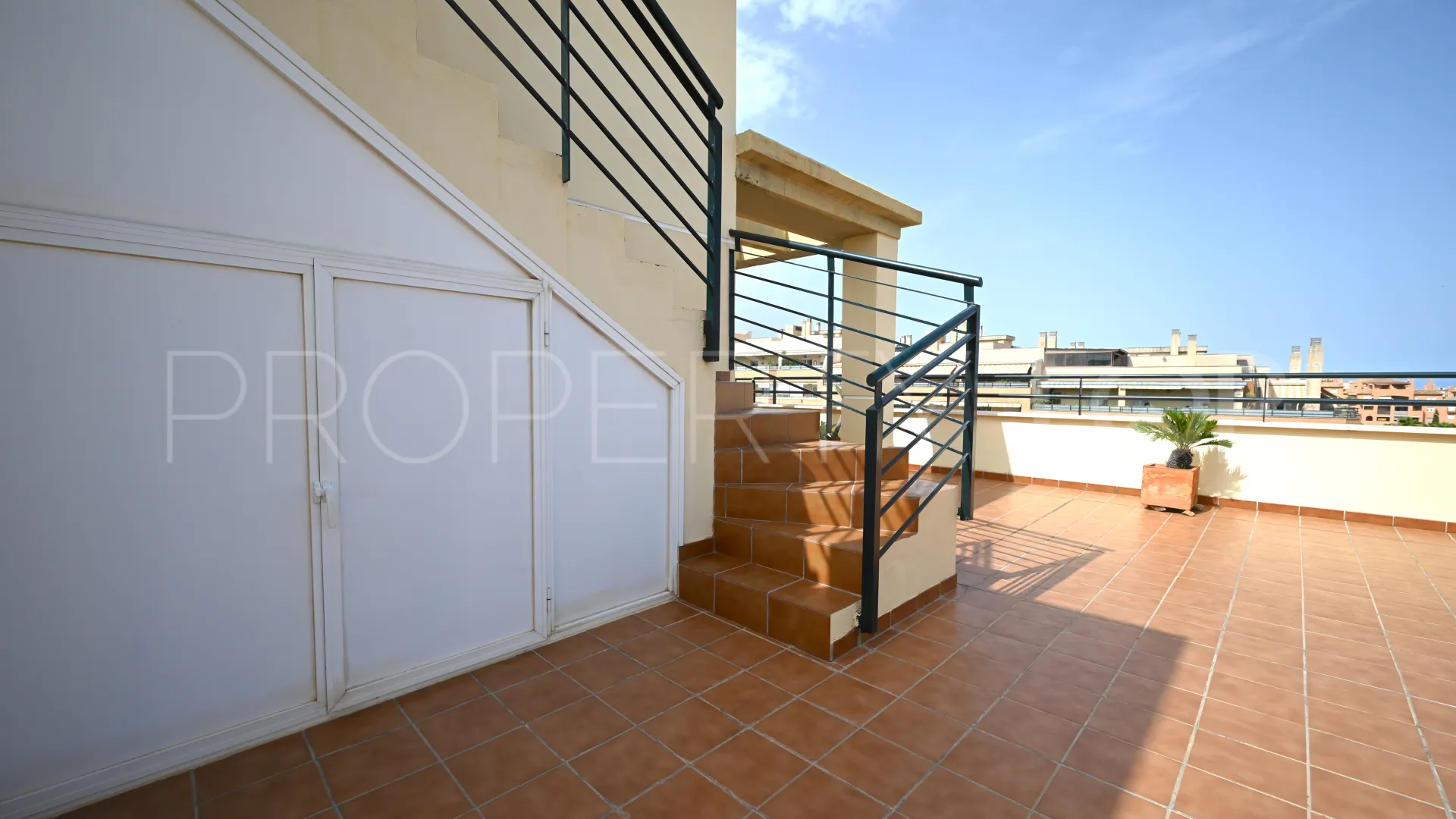 For sale Torremolinos penthouse with 4 bedrooms