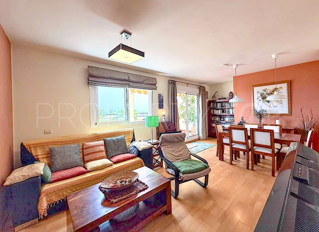 For sale Torremolinos penthouse with 4 bedrooms