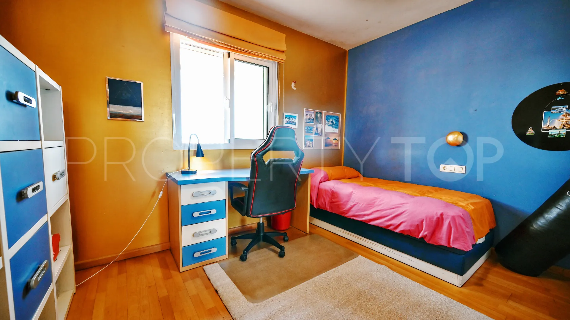 For sale Torremolinos penthouse with 4 bedrooms