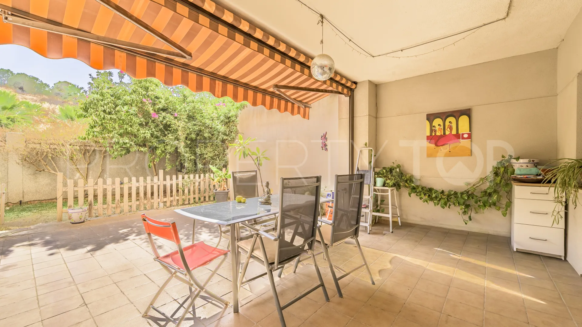 Ground floor apartment with 2 bedrooms for sale in Mijas Costa