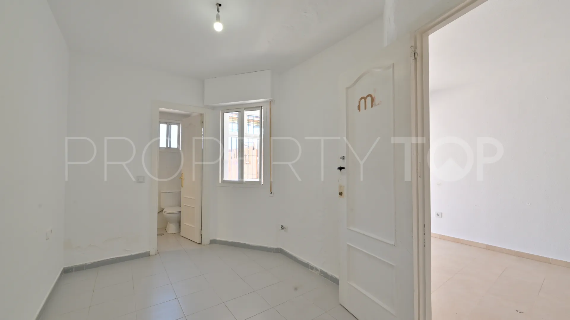 Calahonda, apartamento planta baja con 2 dormitorios en venta