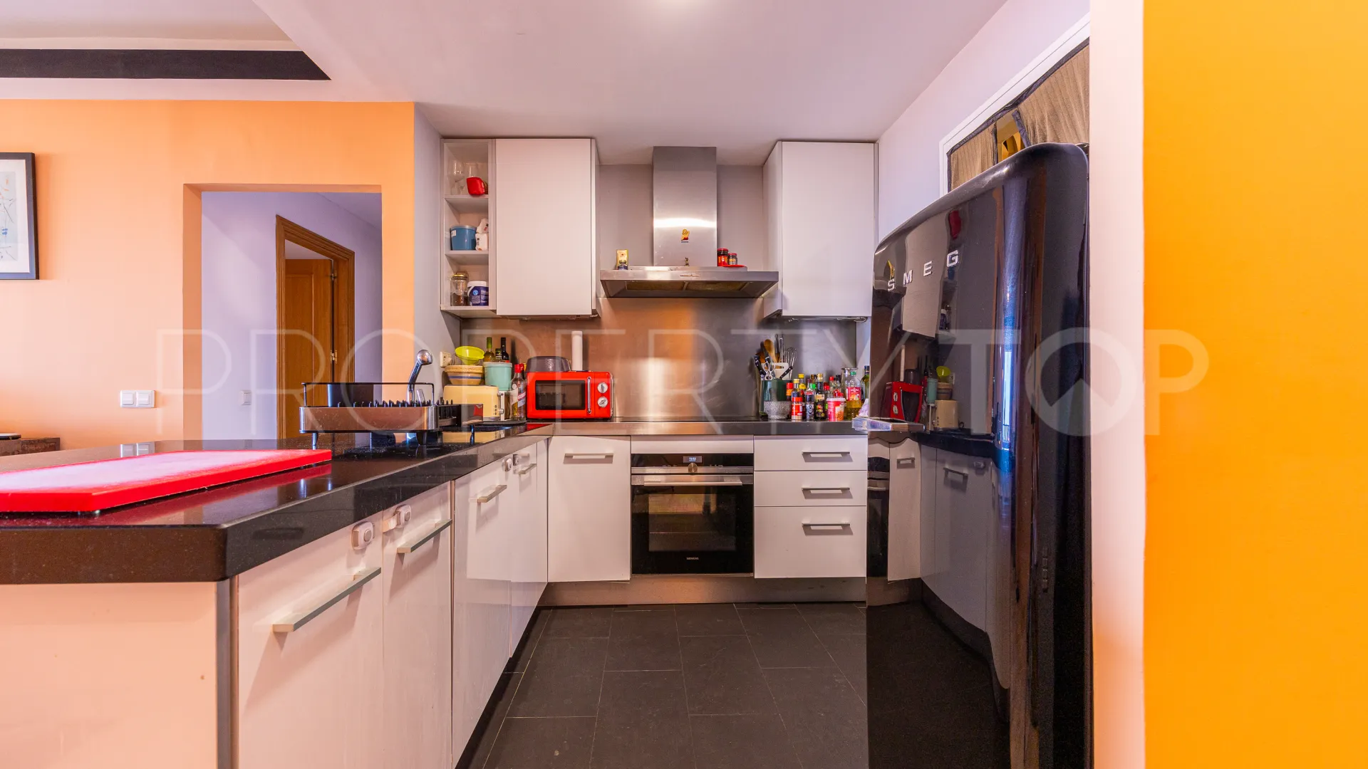 Comprar apartamento en Calahonda