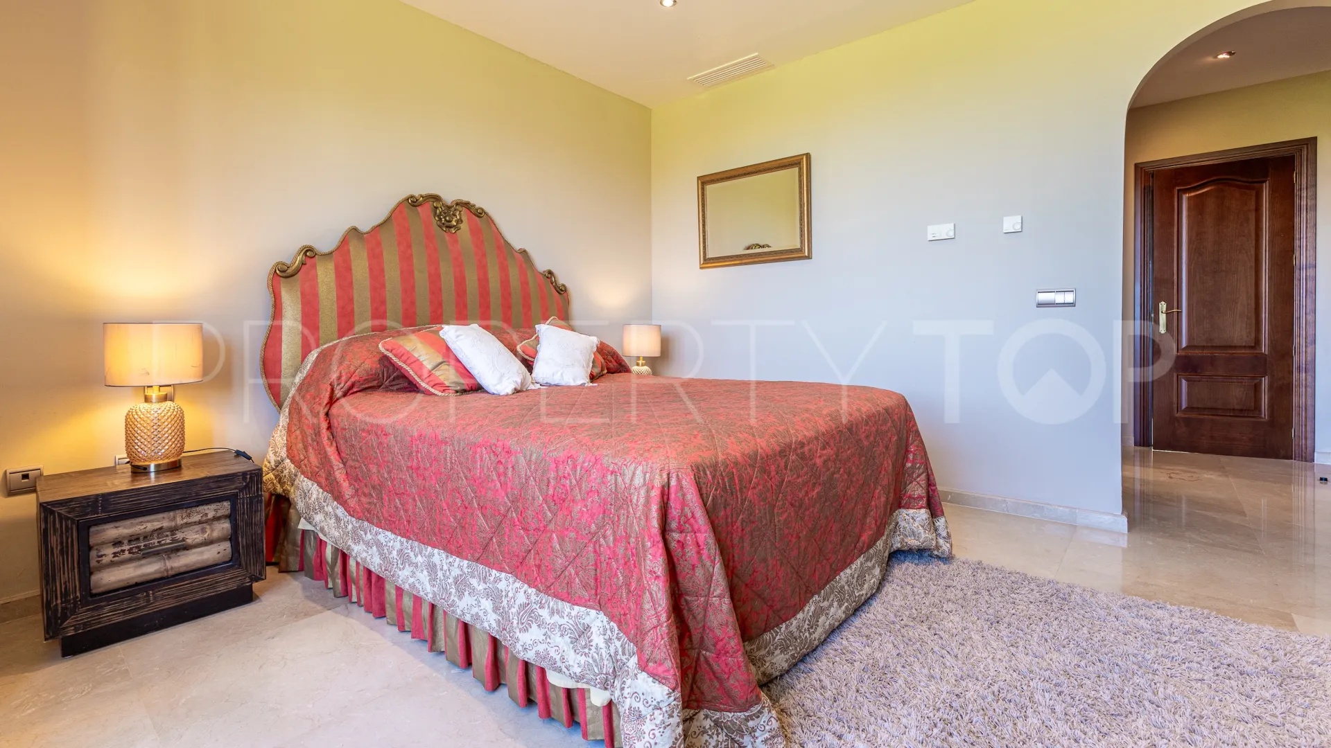 Villa a la venta en La Cala Golf Resort