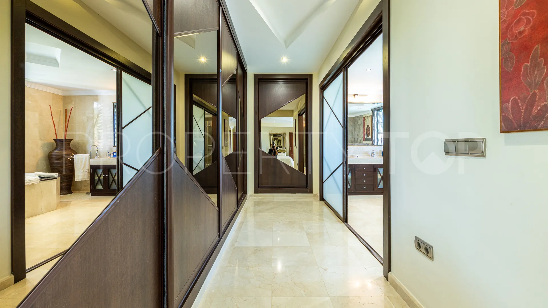 Villa a la venta en La Cala Golf Resort