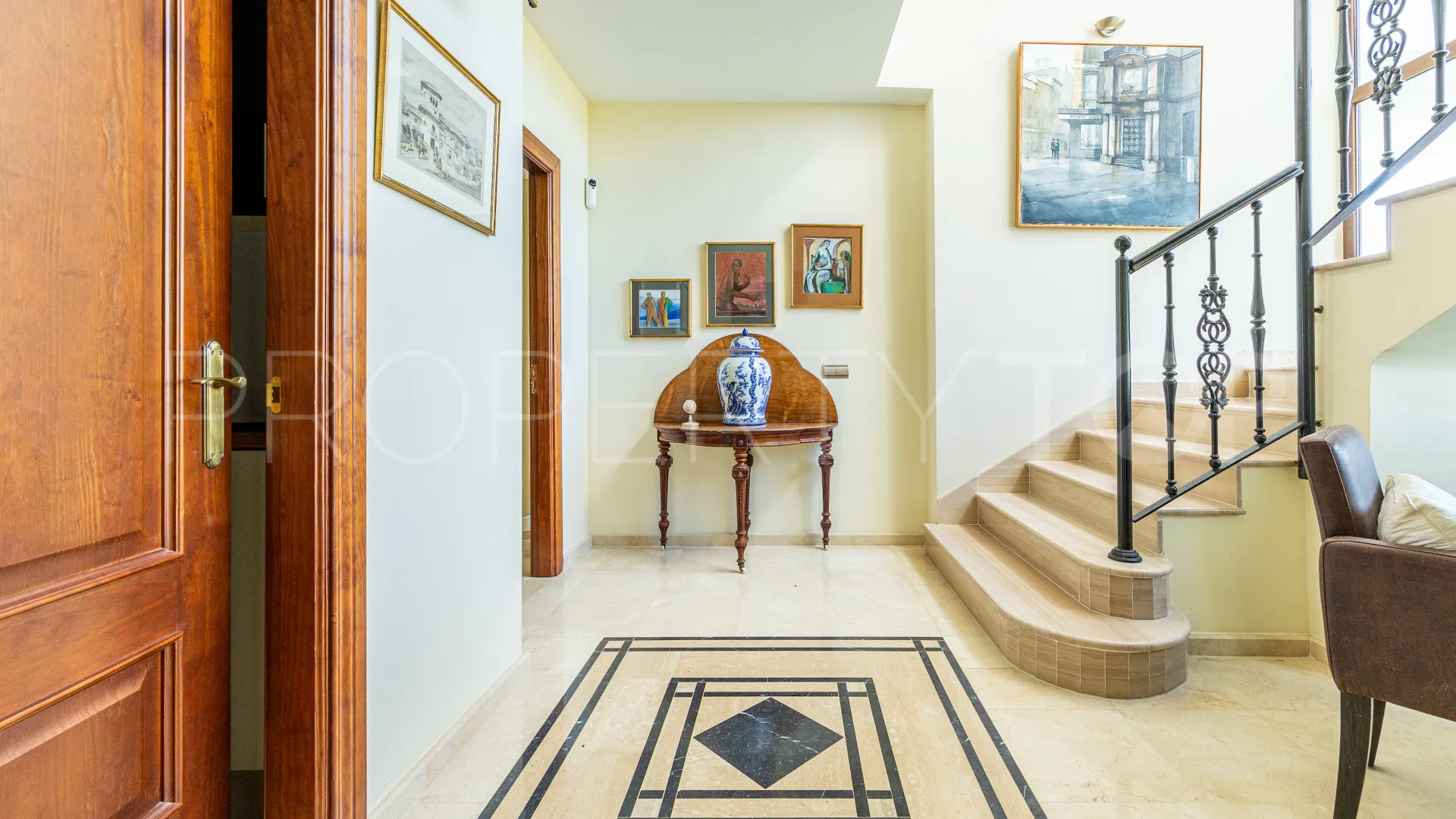 Villa a la venta en La Cala Golf Resort