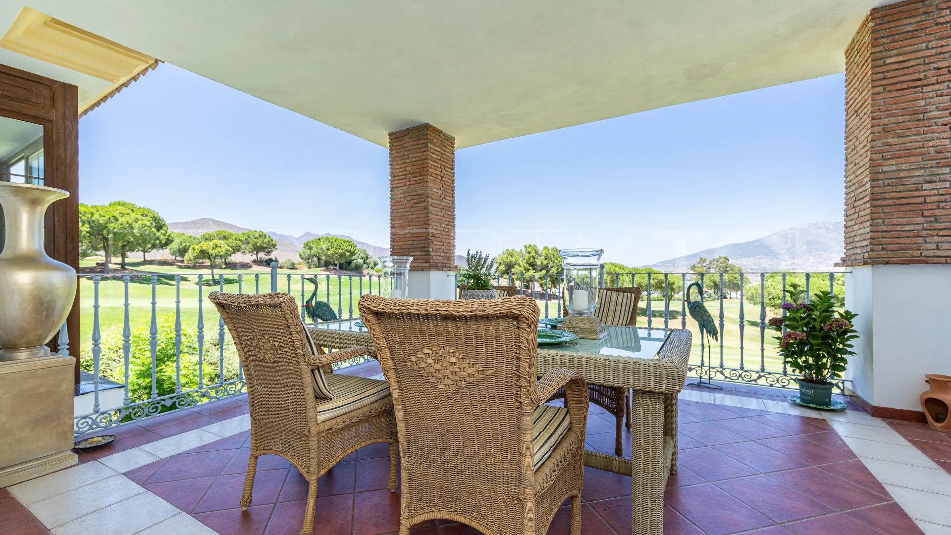 Villa a la venta en La Cala Golf Resort