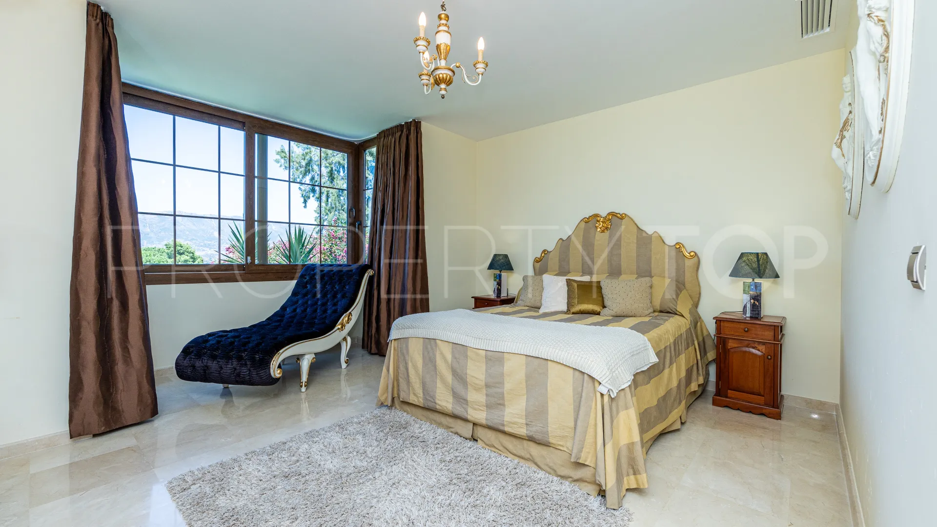 Villa a la venta en La Cala Golf Resort