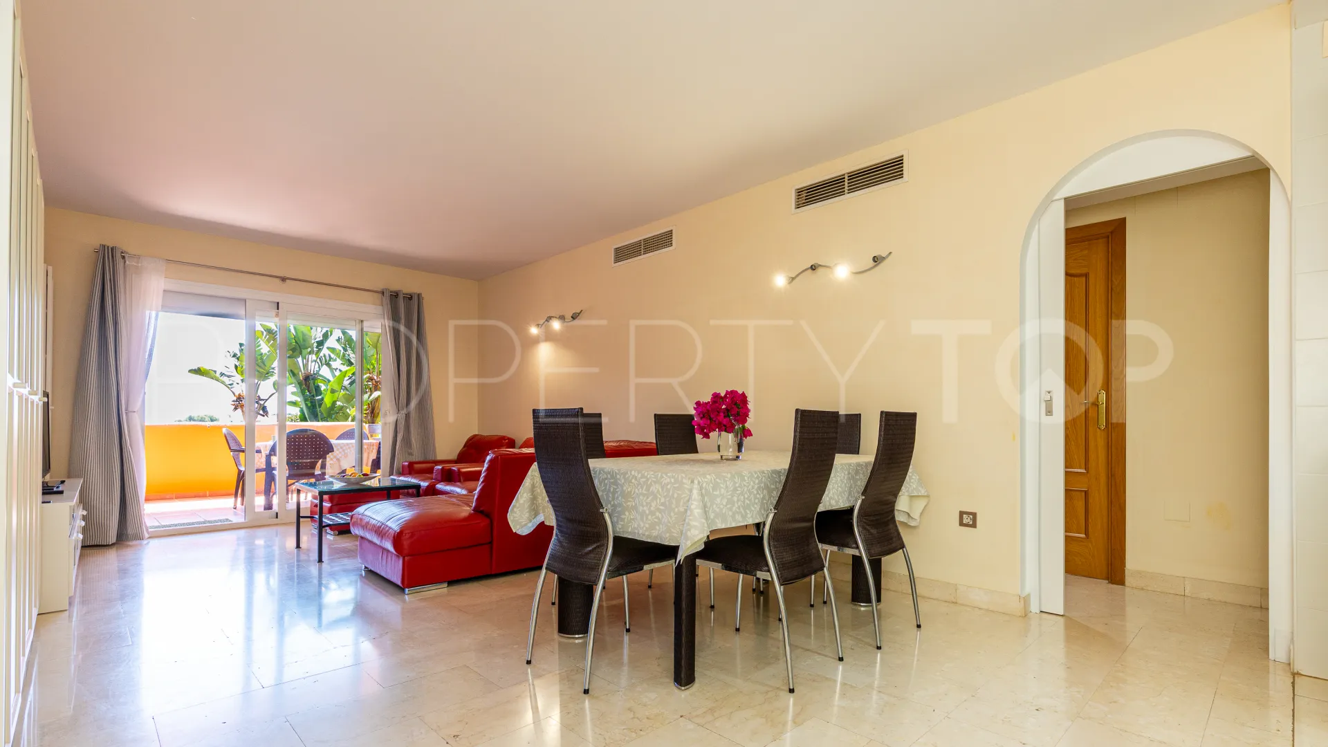 For sale 3 bedrooms ground floor apartment in Riviera del Sol