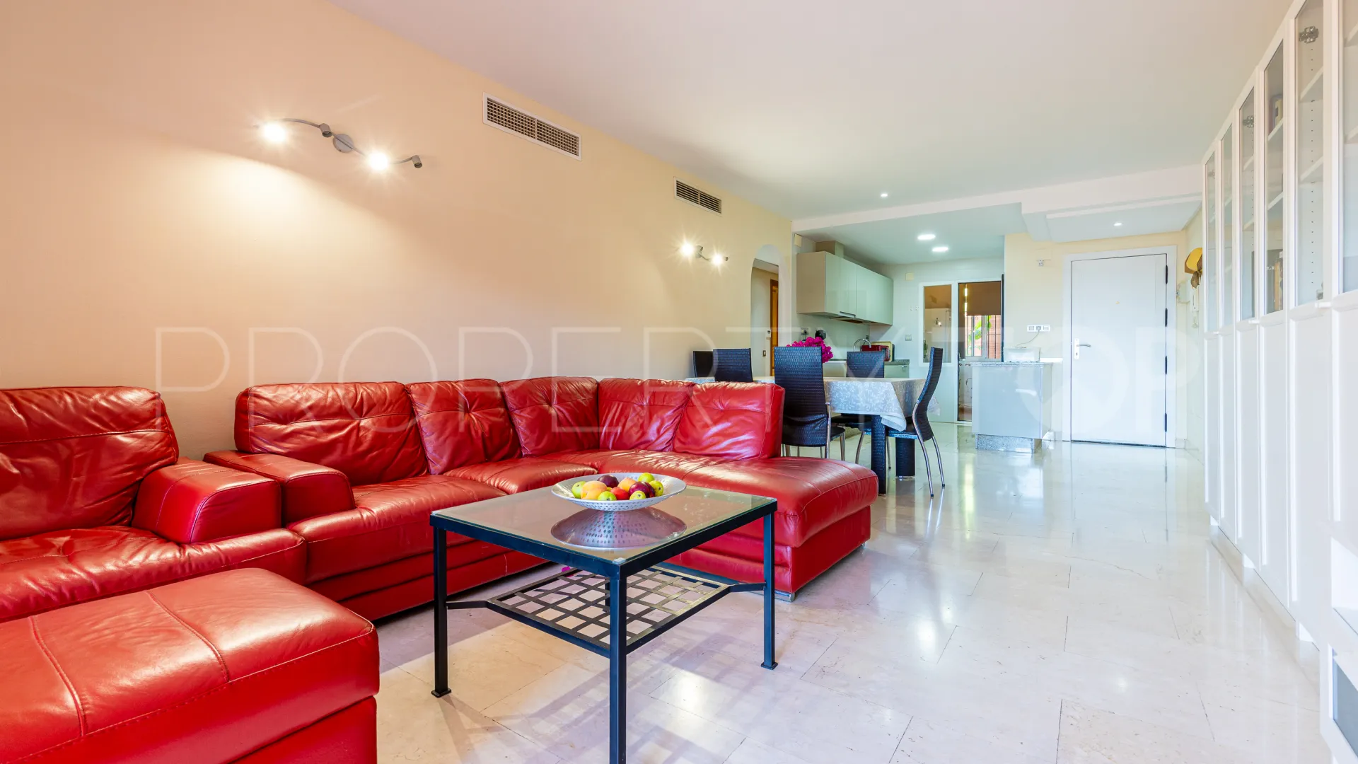 For sale 3 bedrooms ground floor apartment in Riviera del Sol