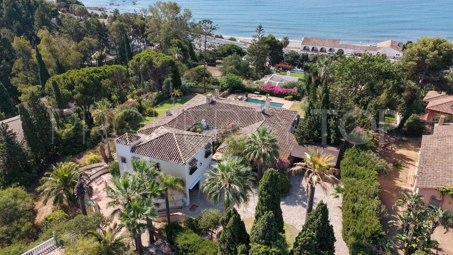 Villa en venta en El Chaparral