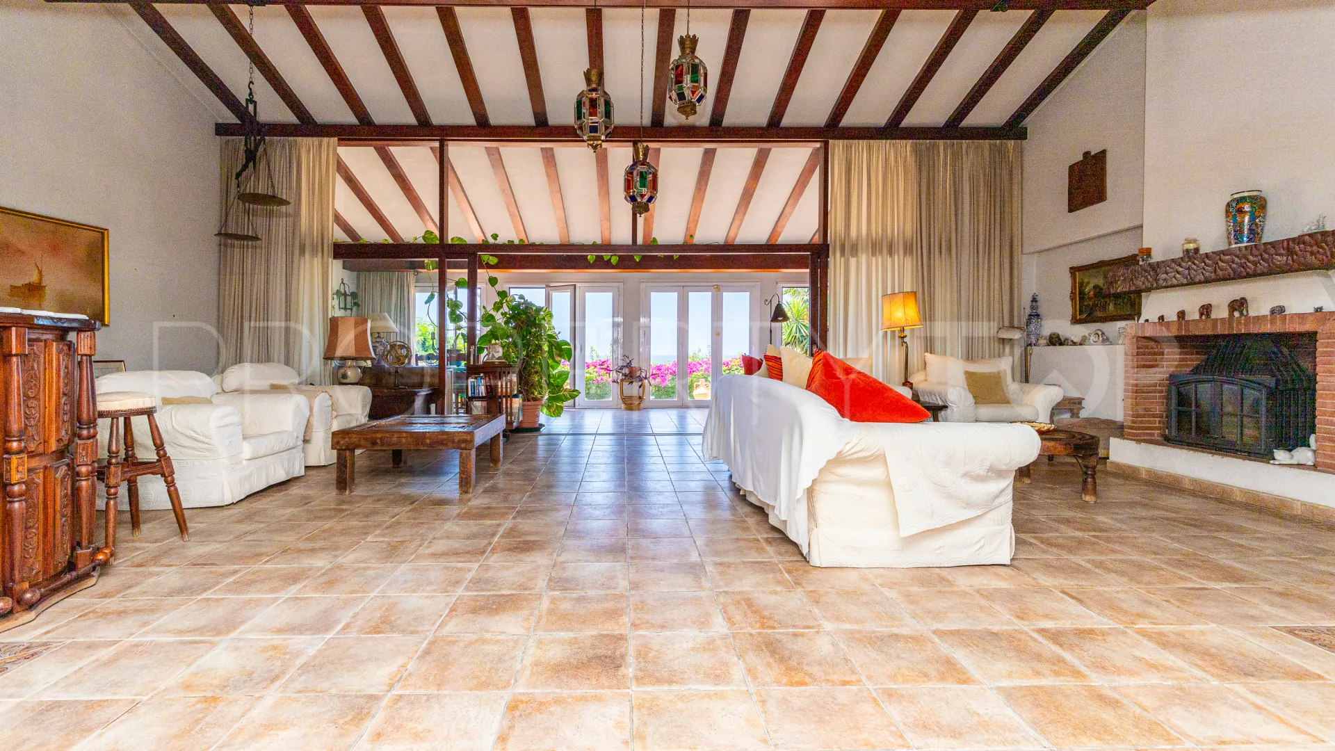 Villa en venta en El Chaparral