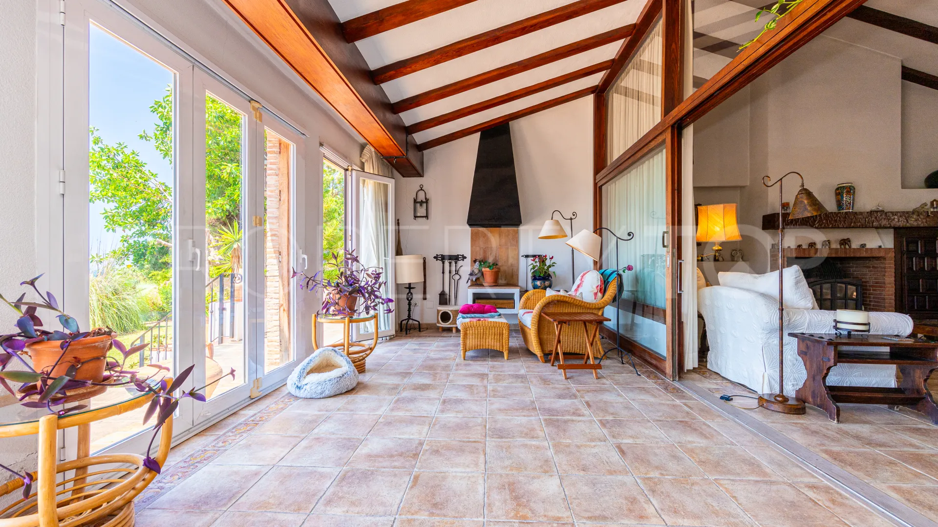 Villa en venta en El Chaparral