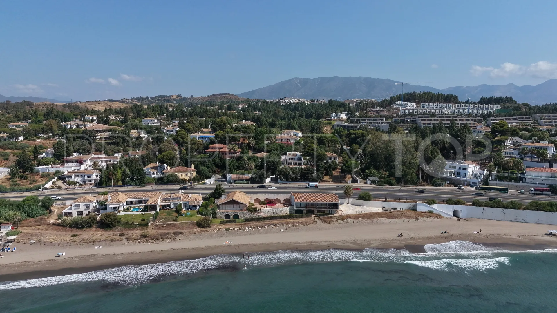 Villa en venta en El Chaparral
