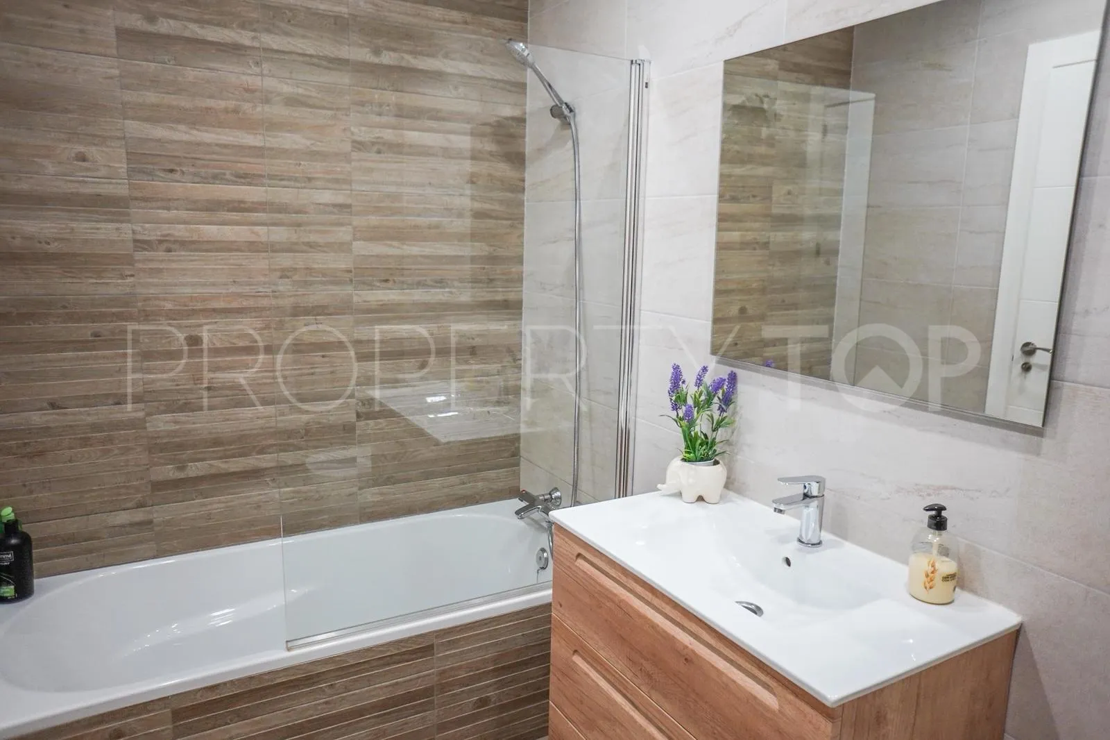 4 bedrooms town house for sale in Benalmadena Pueblo