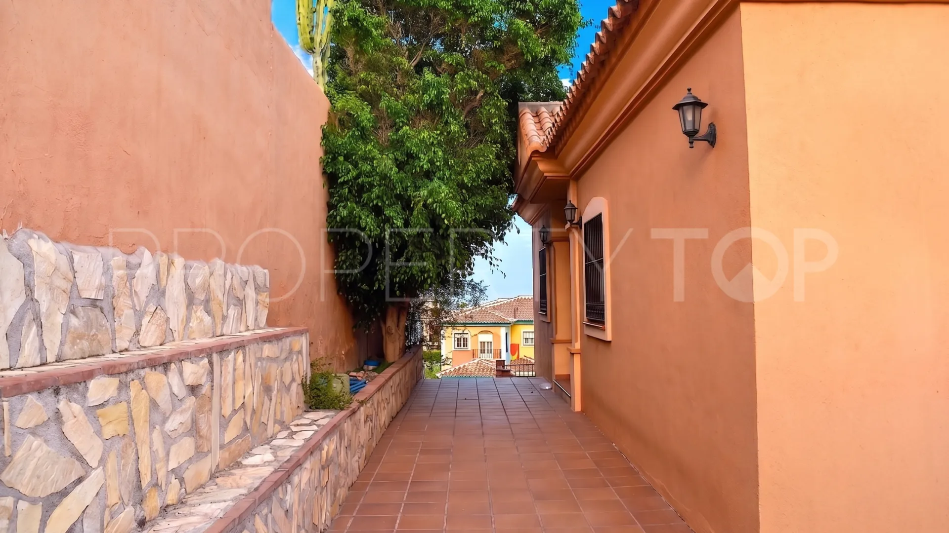 Villa con 3 dormitorios en venta en Benalmadena Centro