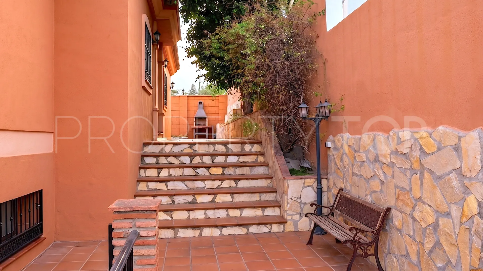 Villa con 3 dormitorios en venta en Benalmadena Centro