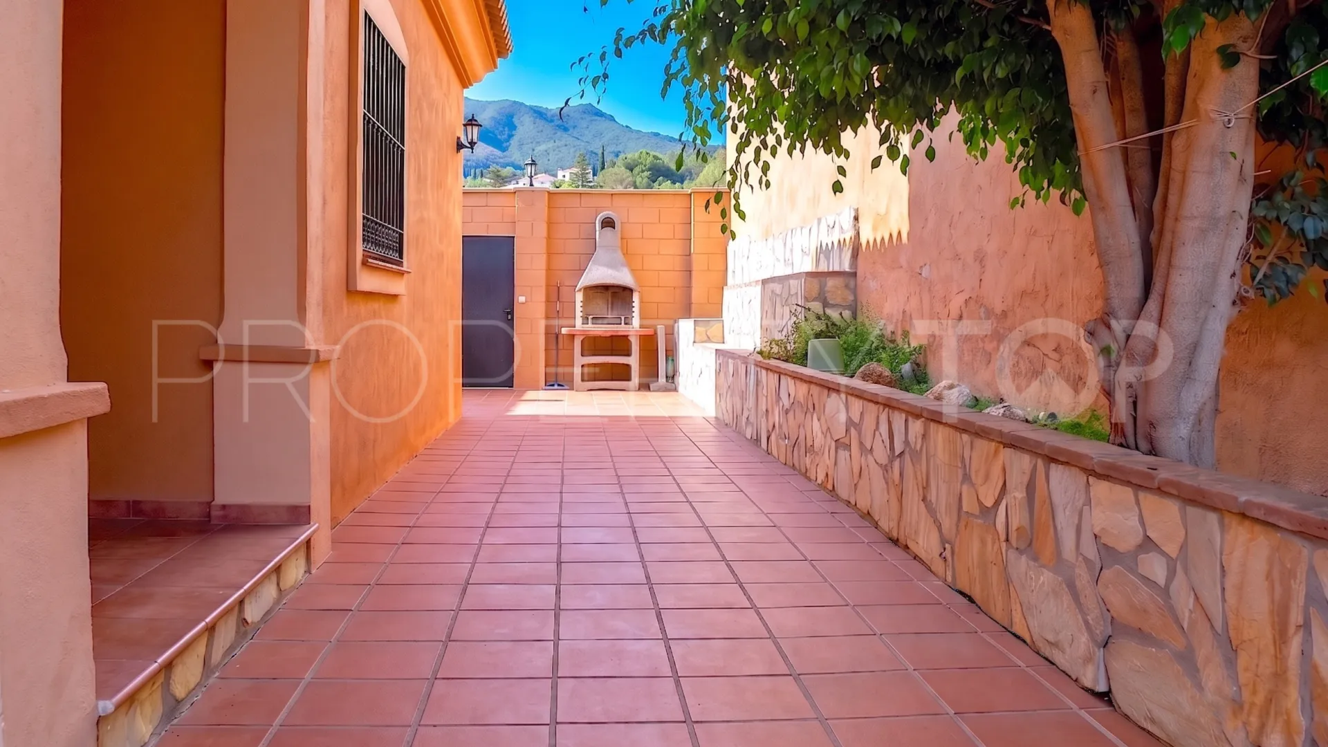 Villa con 3 dormitorios en venta en Benalmadena Centro
