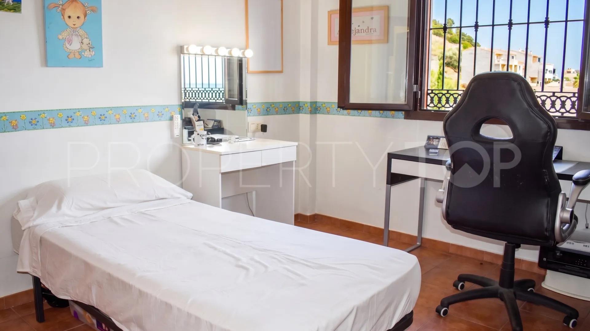 Villa con 3 dormitorios en venta en Benalmadena Centro
