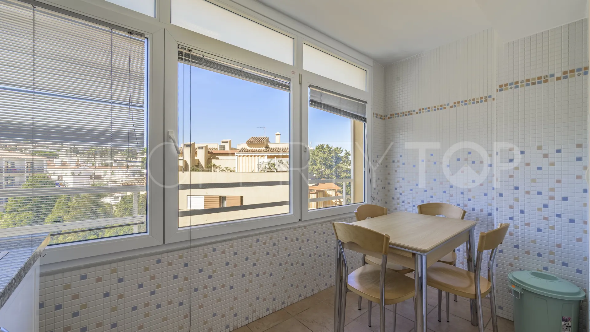 Apartment with 1 bedroom for sale in La Carihuela