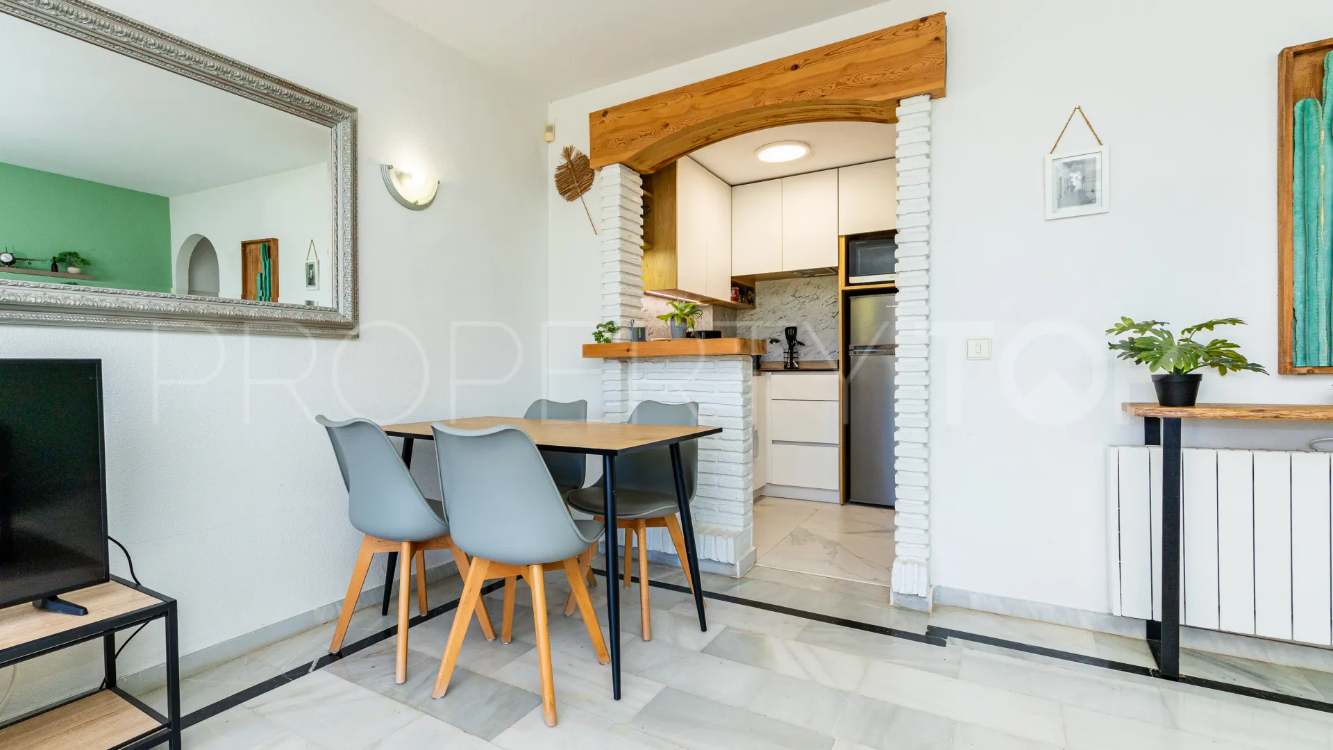 Ground floor apartment for sale in Calahonda