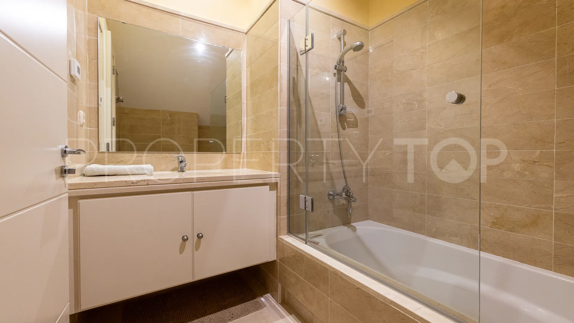 For sale town house in La Cala Golf Resort with 3 bedrooms