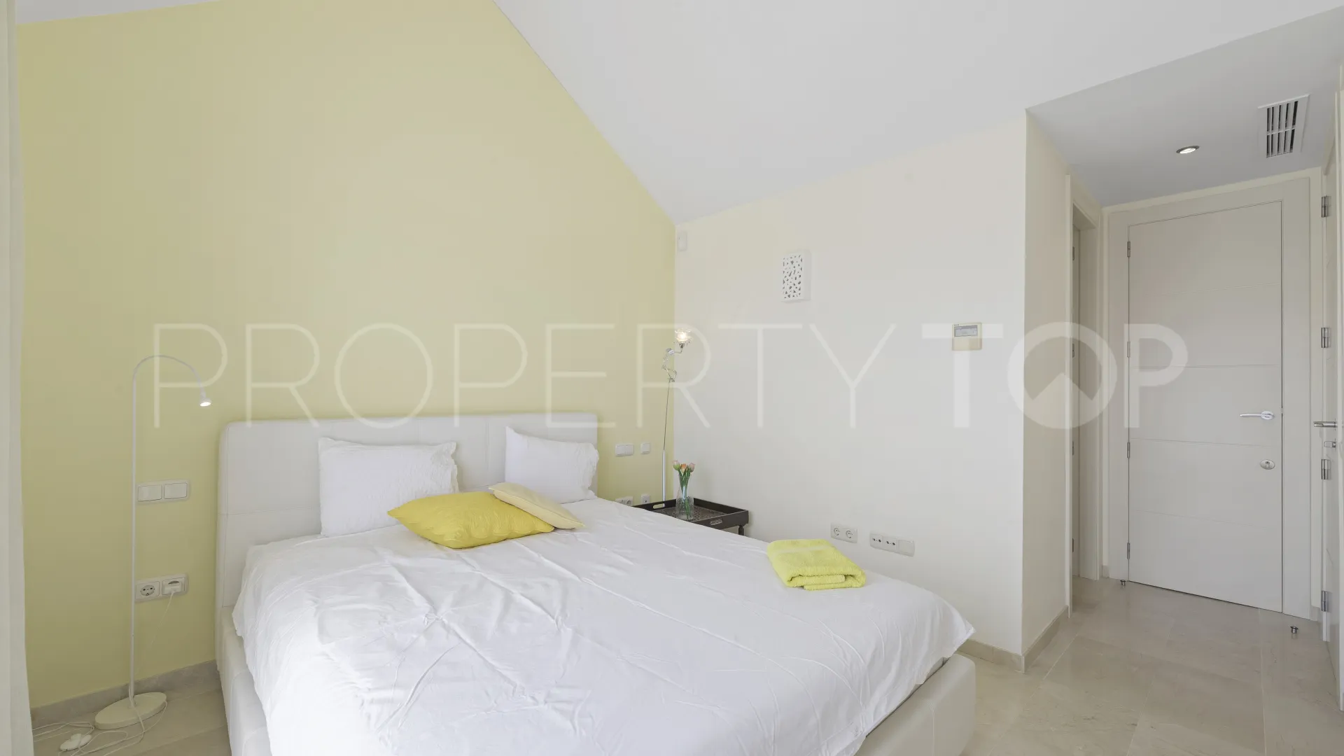 Adosado de 3 dormitorios a la venta en La Cala Golf Resort