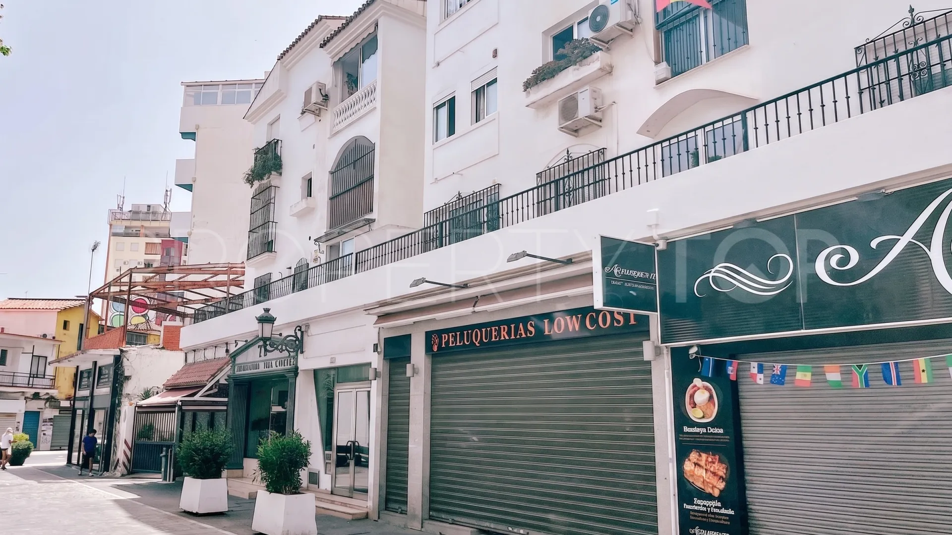 Apartamento de 3 dormitorios en venta en Torremolinos Centro
