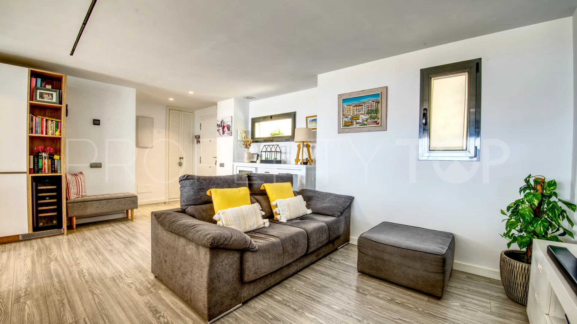 3 bedrooms apartment for sale in Benalmadena