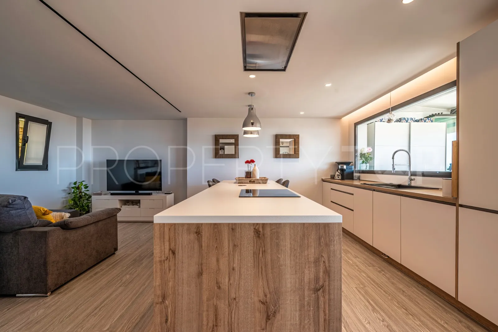 3 bedrooms apartment for sale in Benalmadena