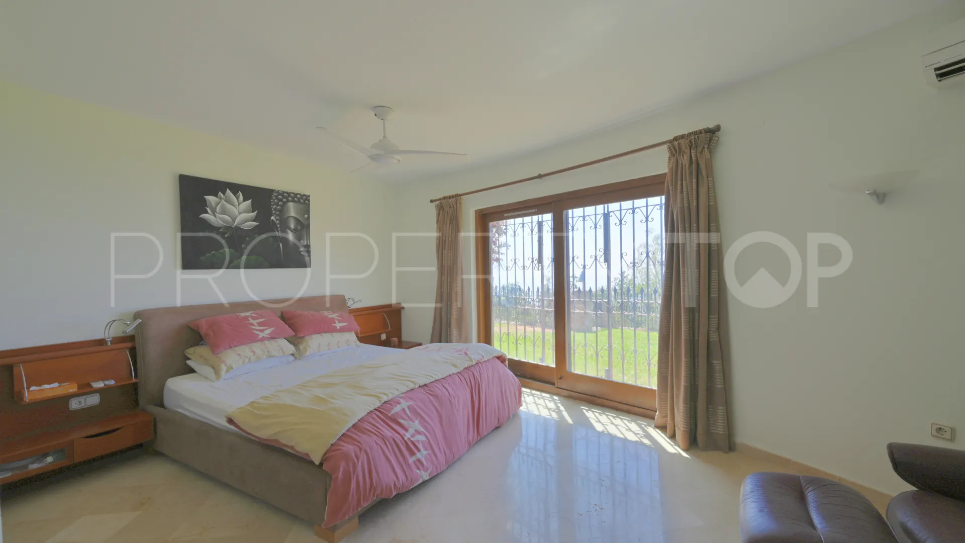Villa with 6 bedrooms for sale in Mijas Pueblo