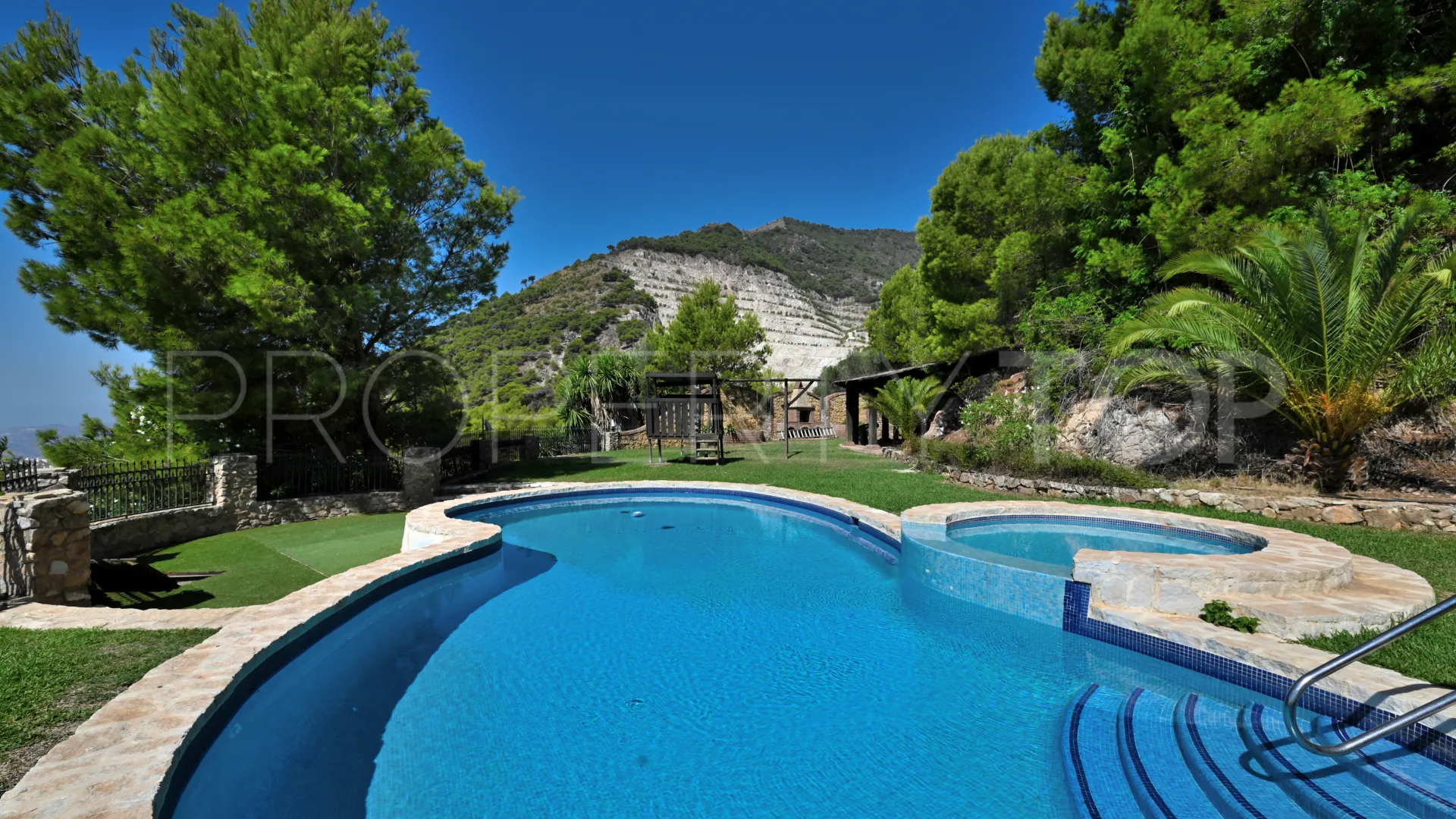 Villa with 6 bedrooms for sale in Mijas Pueblo