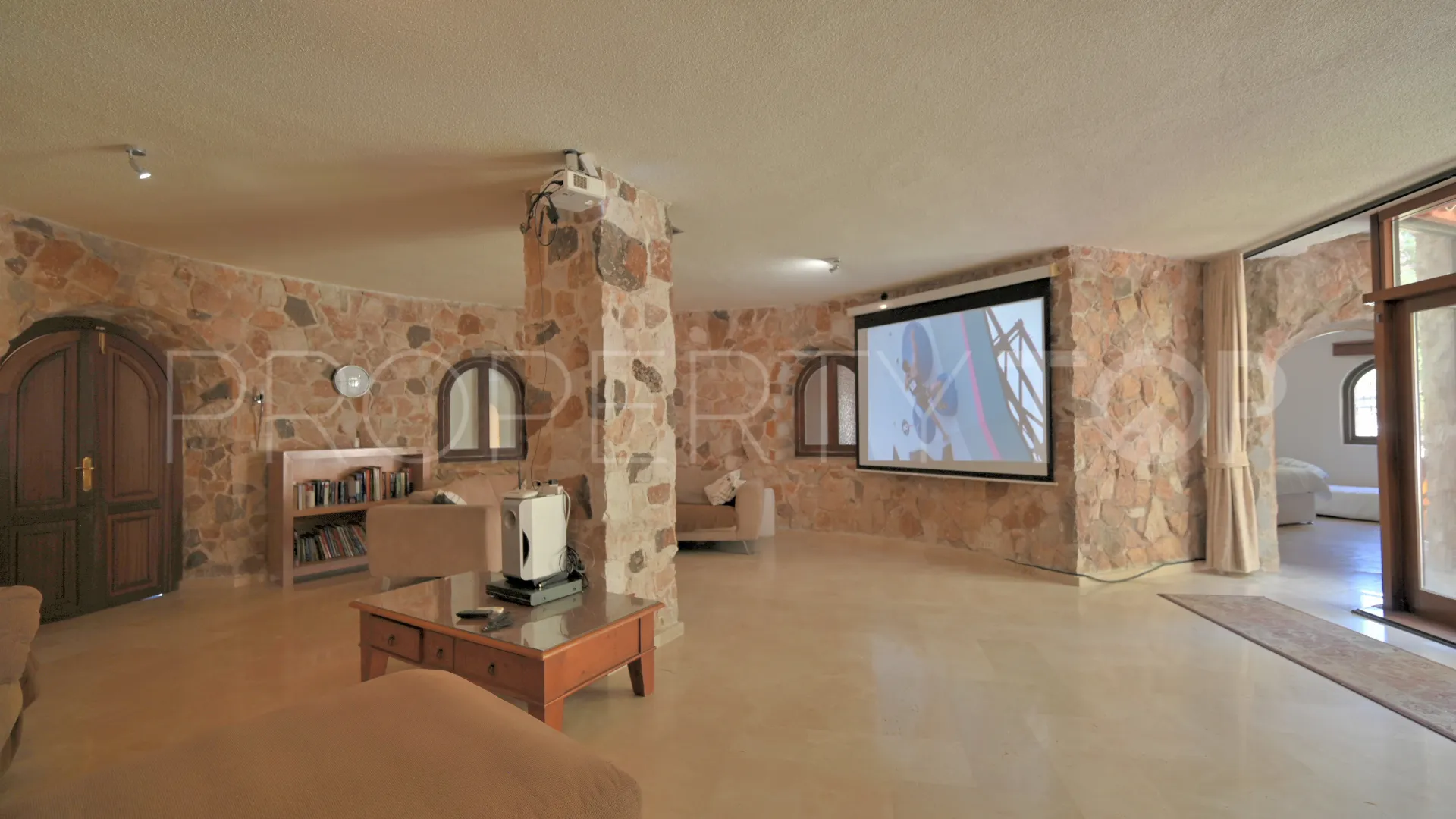 Villa with 6 bedrooms for sale in Mijas Pueblo