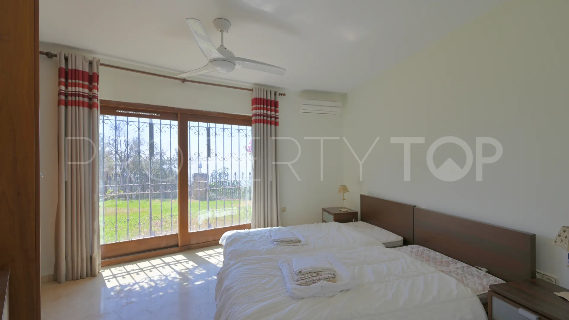 Villa with 6 bedrooms for sale in Mijas Pueblo