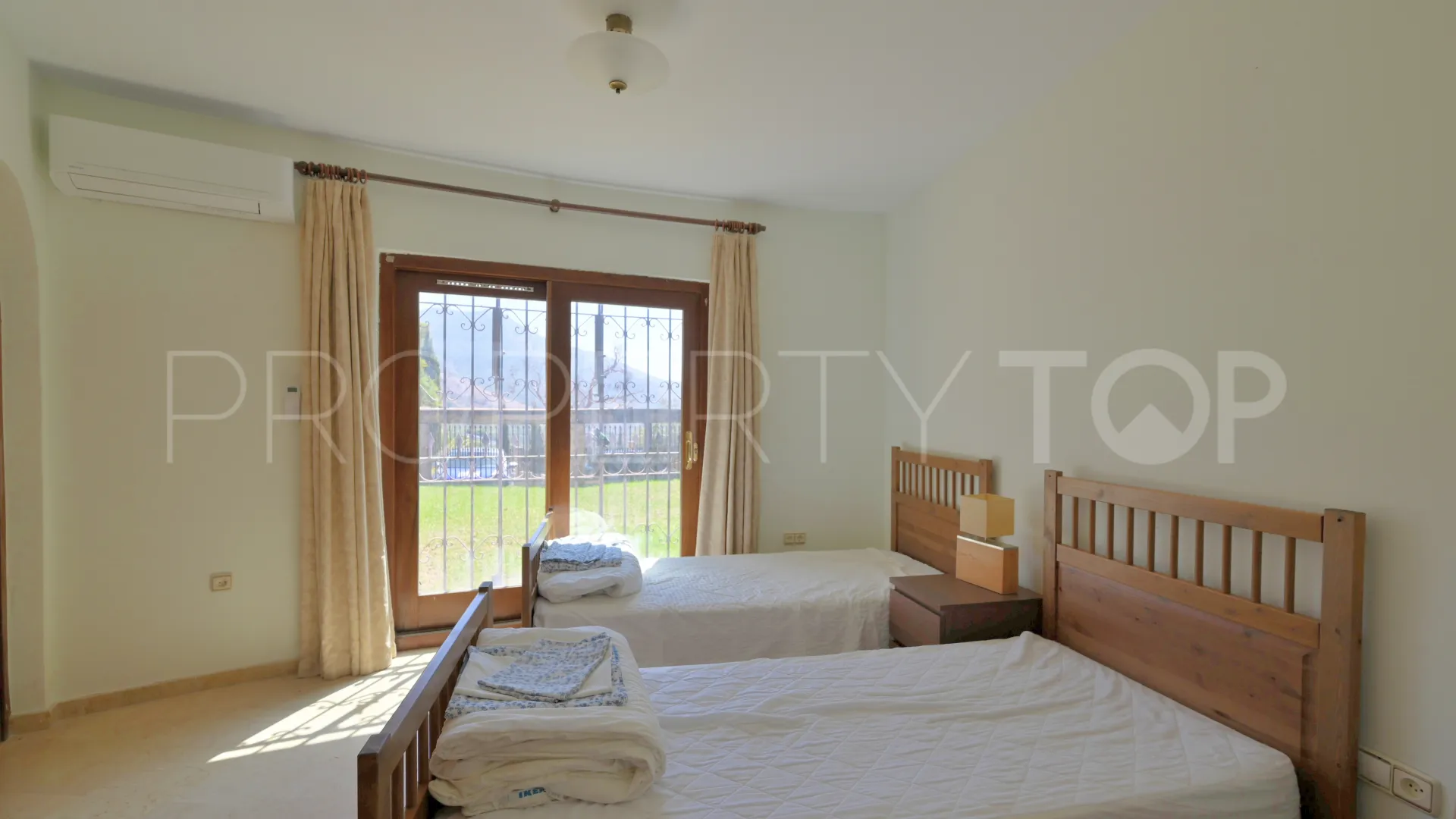 Villa with 6 bedrooms for sale in Mijas Pueblo