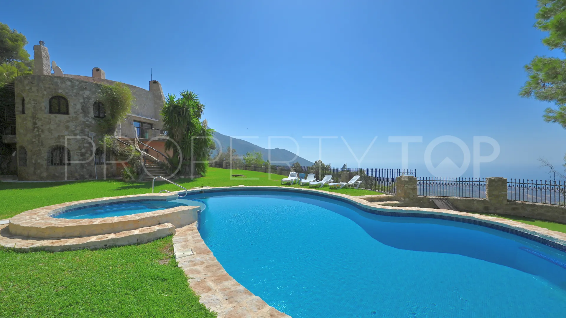 Villa with 6 bedrooms for sale in Mijas Pueblo