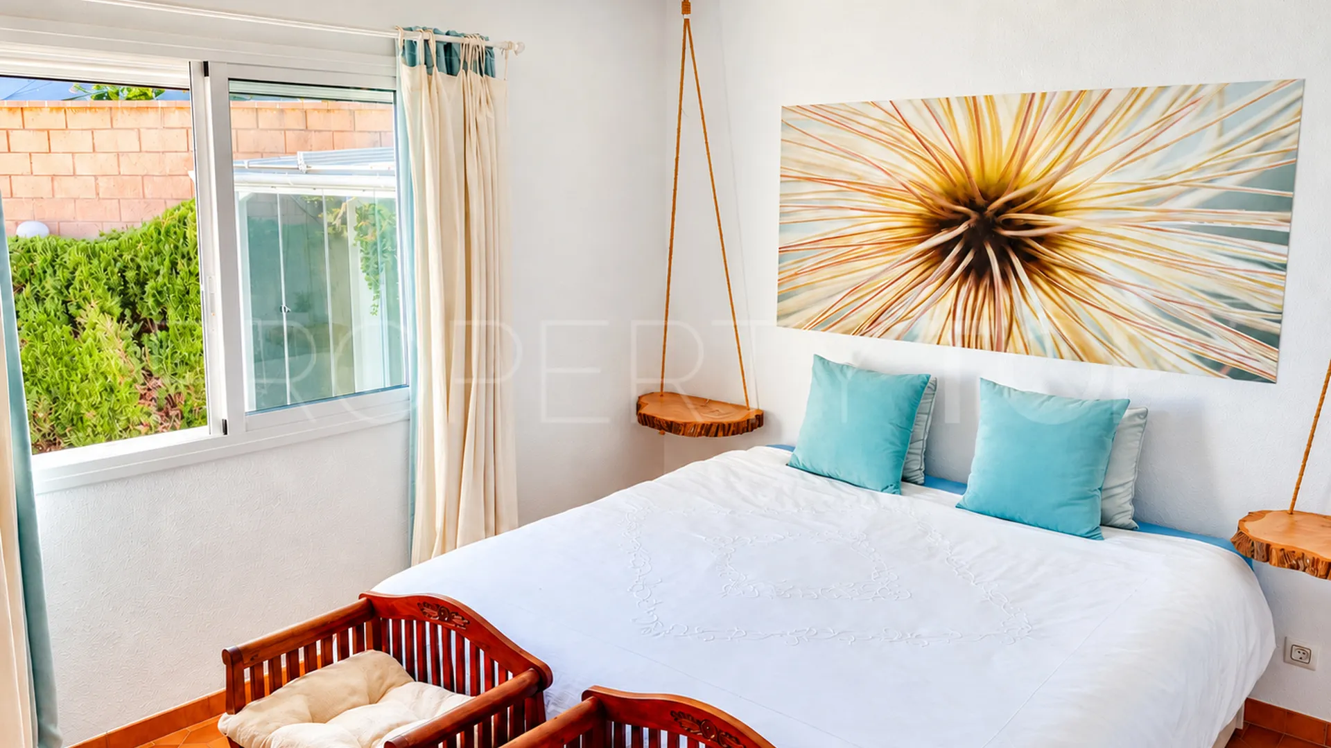 Villa a la venta con 4 dormitorios en Benalmadena Centro