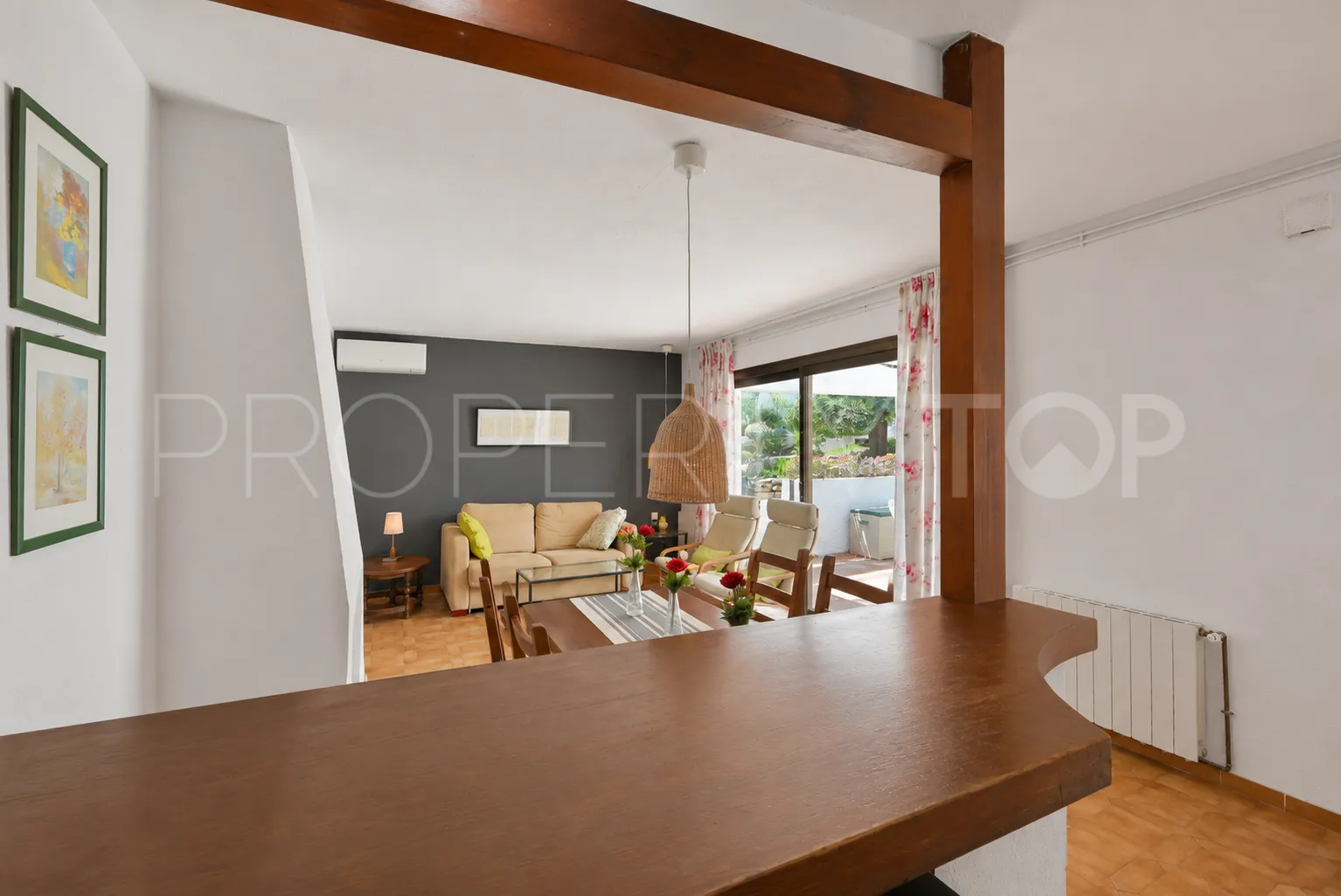 For sale Calahonda town house with 2 bedrooms