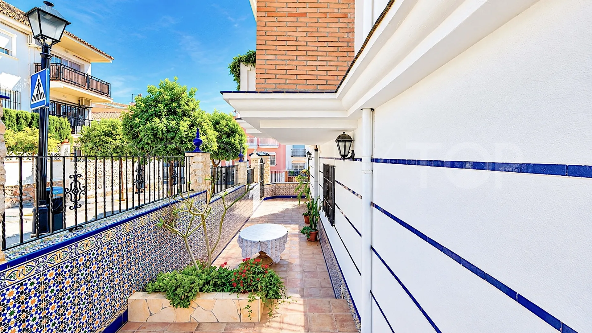 Casa en venta en Fuengirola con 5 dormitorios