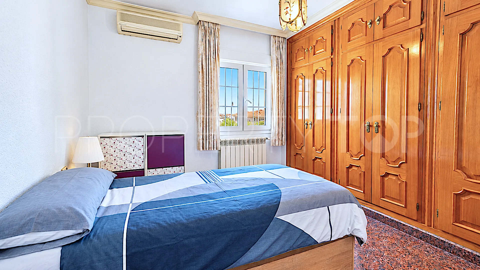 Casa en venta en Fuengirola con 5 dormitorios