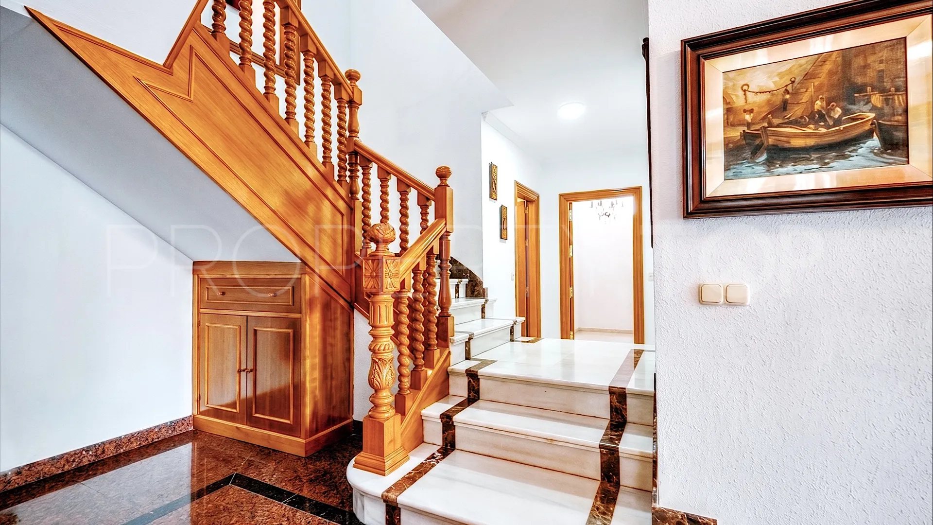 Casa en venta en Fuengirola con 5 dormitorios