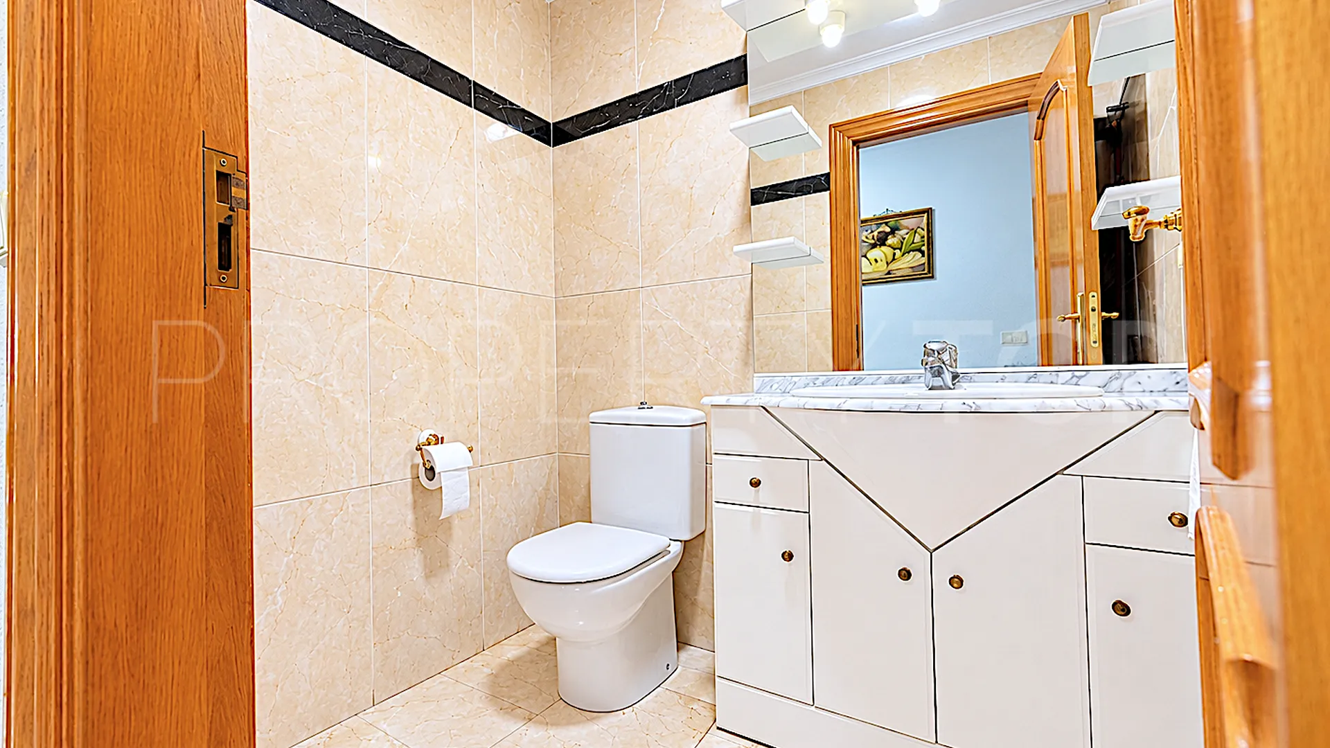Casa en venta en Fuengirola con 5 dormitorios