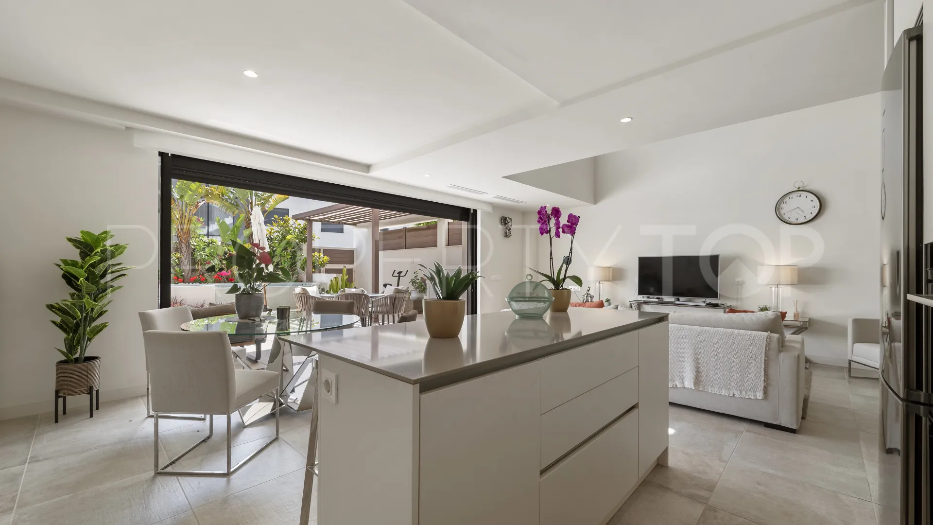 Cala de Mijas town house for sale