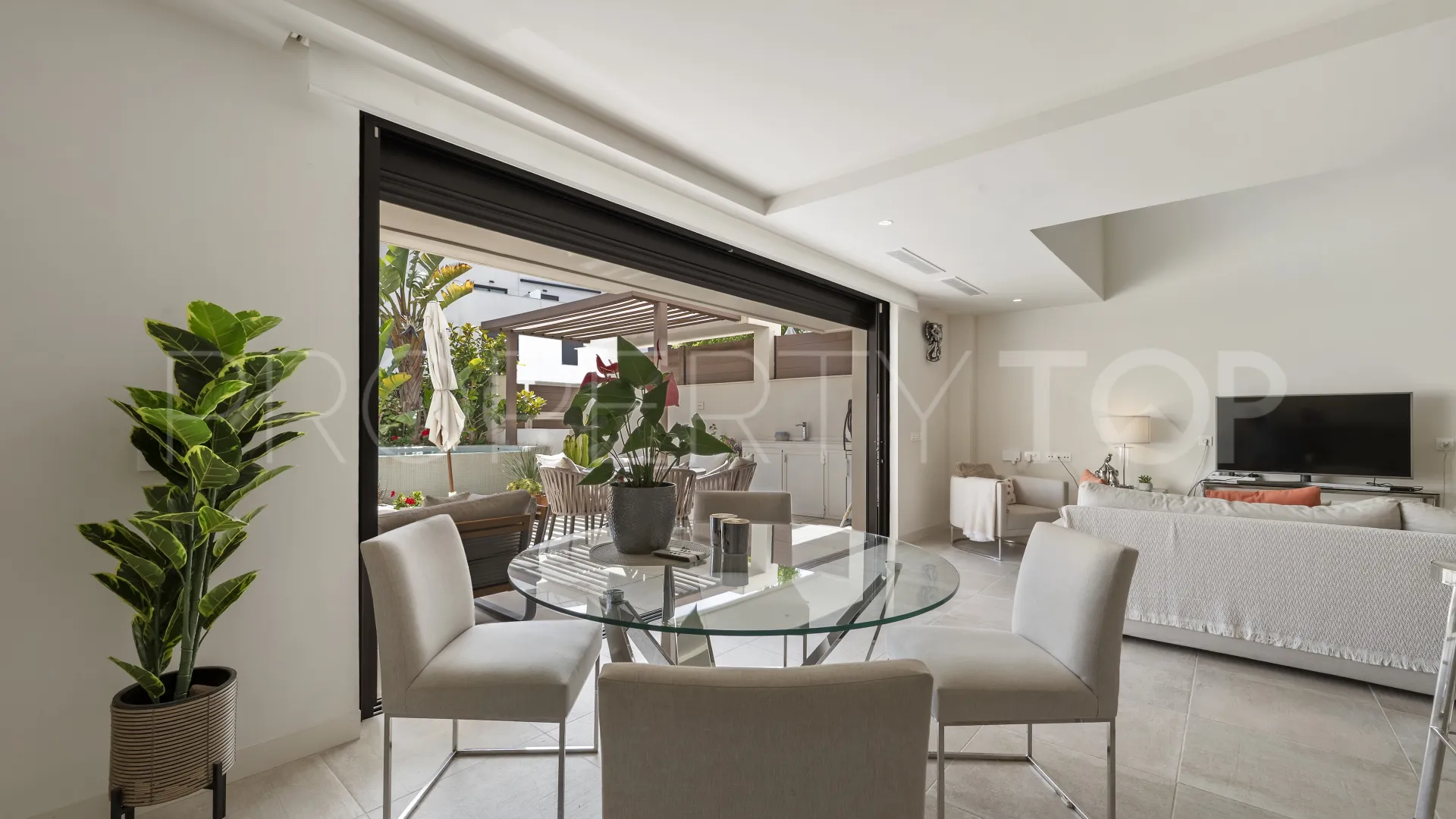 Cala de Mijas town house for sale