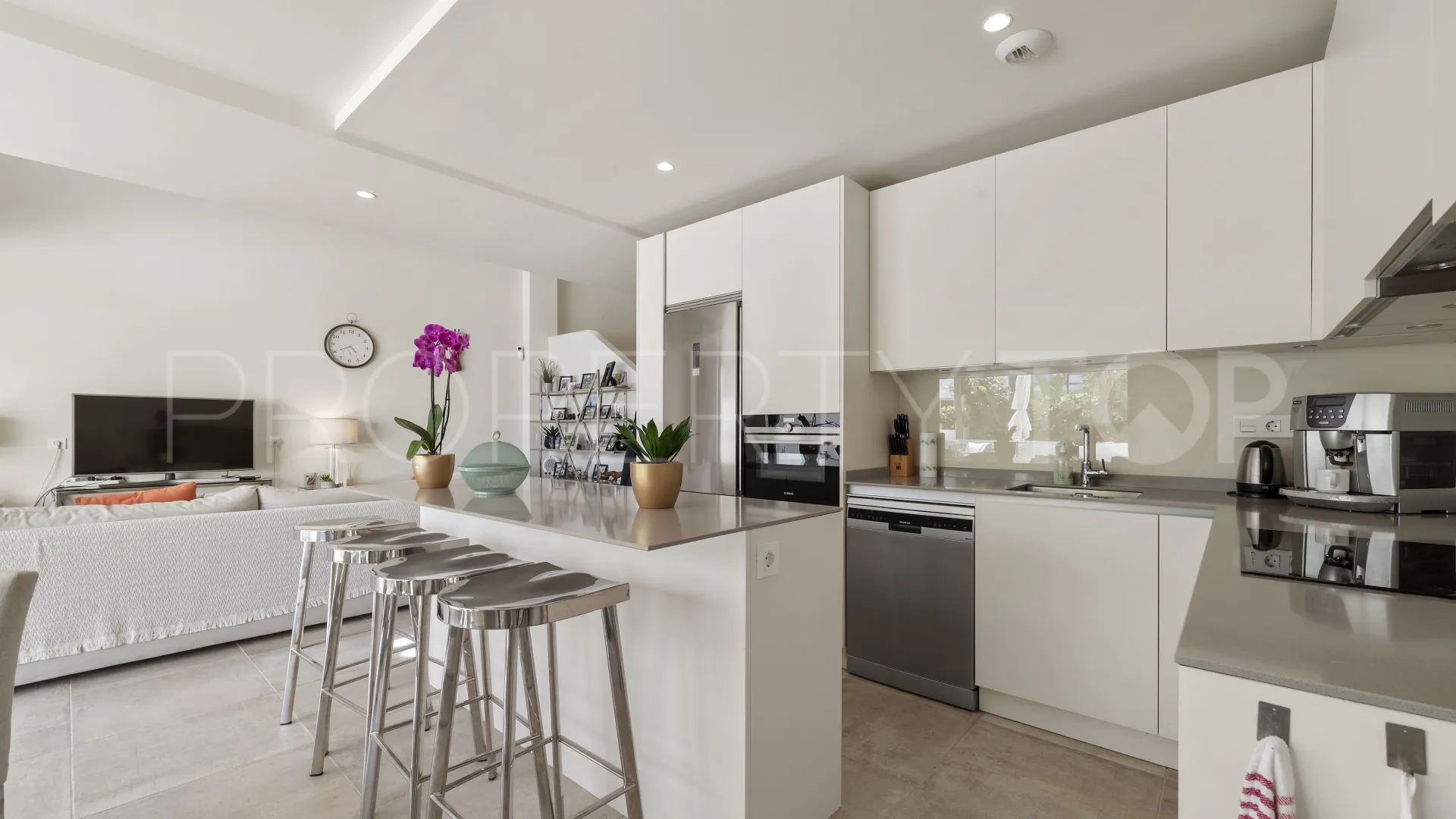 Cala de Mijas town house for sale