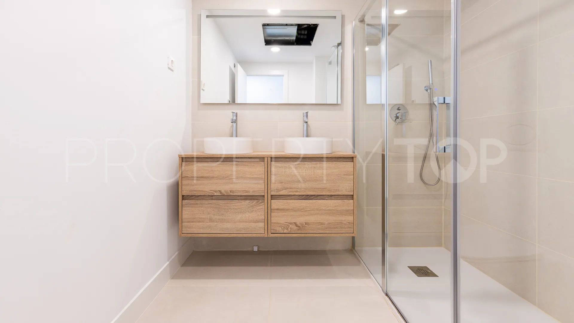 For sale apartment in Reserva del Higuerón