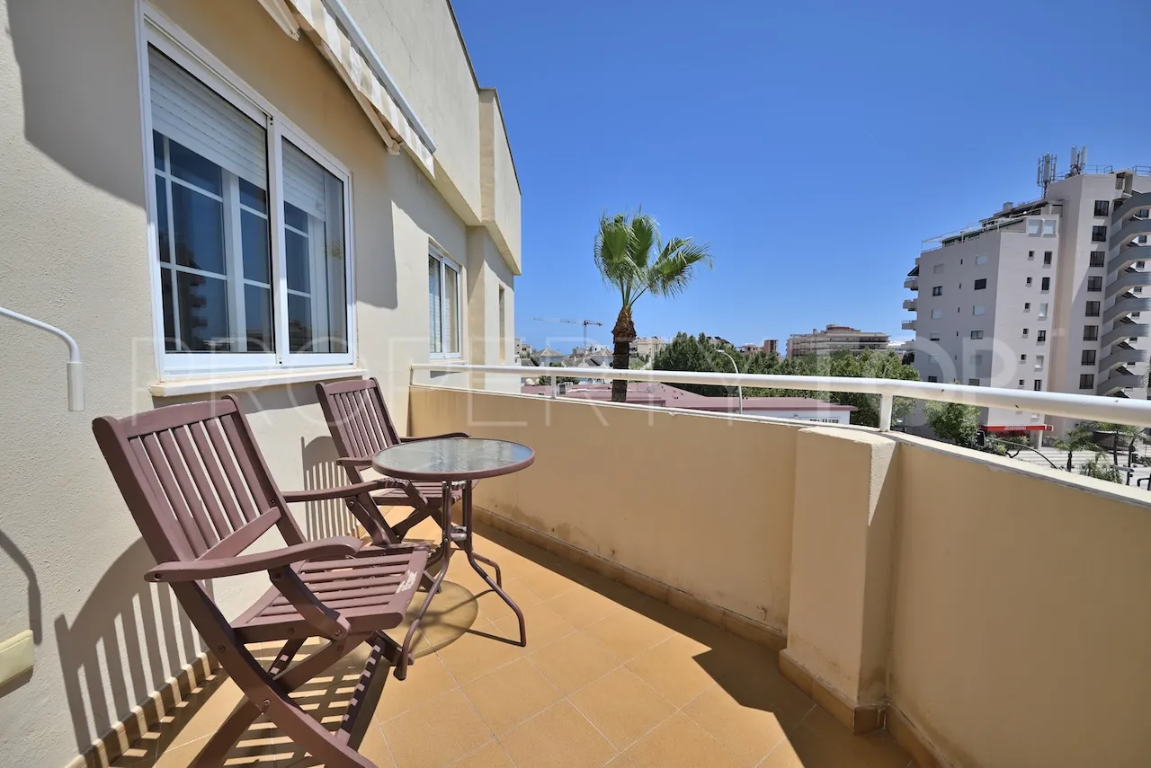 Apartment with 2 bedrooms for sale in La Carihuela