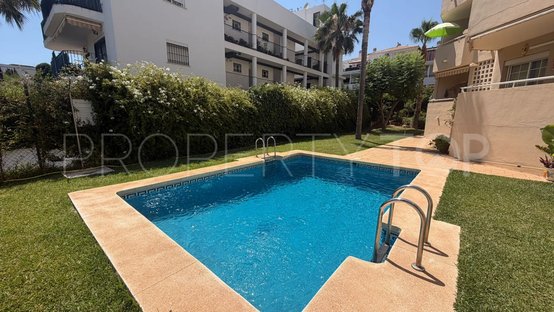 Apartment with 2 bedrooms for sale in La Carihuela